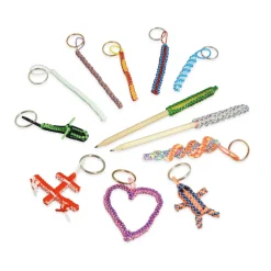 BUKI - Set de 12 modèles de Scoubidous à tisser