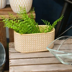 CHEMIN DE CAMPAGNE - Jardinière "cannage" béton beige et blanc 26.5 x 15 x 13 cm