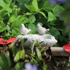 CHEMIN DE CAMPAGNE - Mangeoire à oiseaux sur pied coeur abreuvoir jardin béton gris 19cm