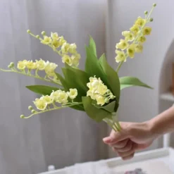 DTOPBUYAGE - Fleurs de muguet artificielles - 5 branches pour bouquet - jaune dtopbuyage