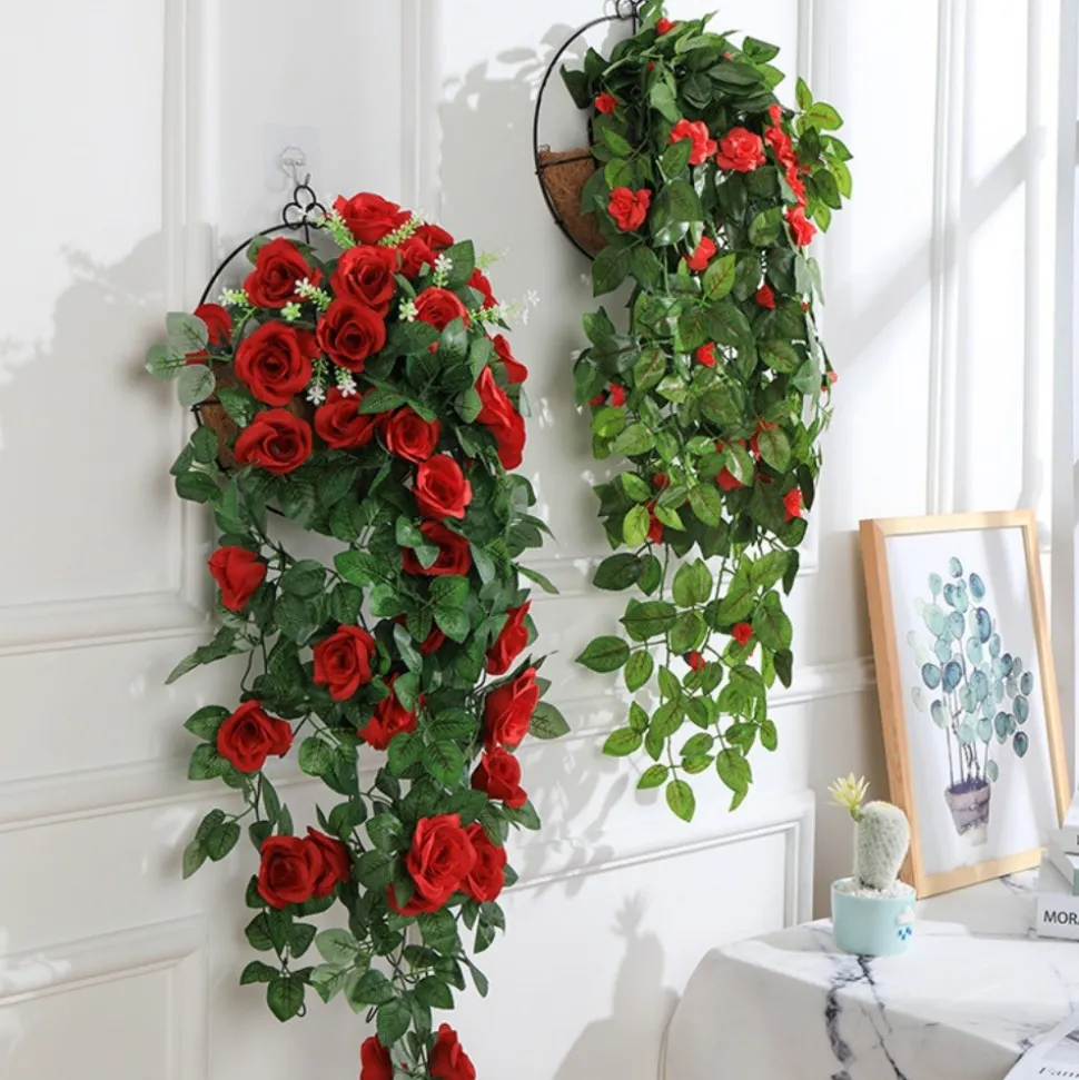 DTOPBUYAGE - Vinée de roses artificielles avec panier de bambou pour décoration rouge dtopbuyage