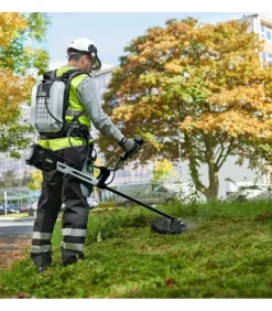 EGO POWER+ - Débroussailleuse professionnelle avec guidon arbre transmission carbone egopower bcx3800e