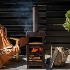 ESSCHERT DESIGN - Poêle de terrasse avec four à pizza rouille