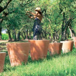 GOICOECHEA - Cuvier Contemporain en terre cuite Ø 47 x H. 48cm