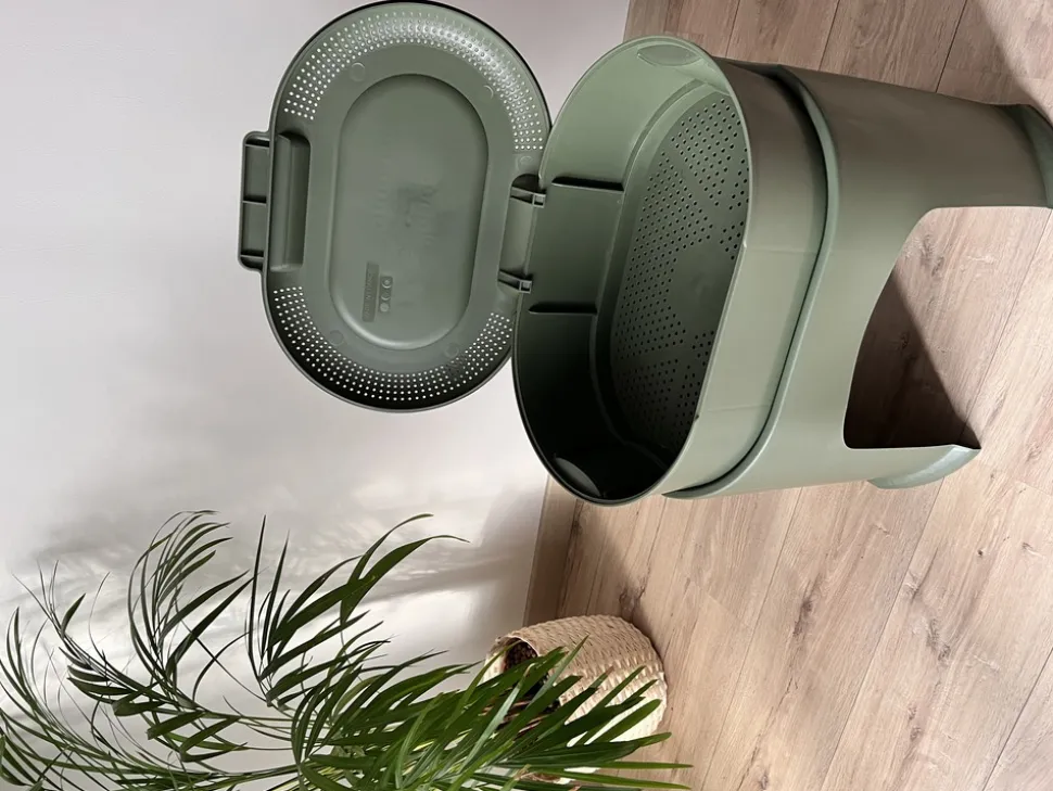 PLANET COMPOST - Lombricomposteur Magic Lombric avec 3 bacs à compost - 42 l