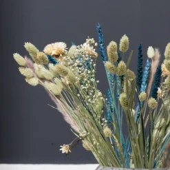 PLANT IN A BOX - Fleurs séchées - bouquet 'trendy cool'