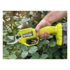 RYOBI - Ryobi one+ secateur sans fil 18v - lames bypass chromees en acier carbone japonais sk5 - coupe 25 mm -sans batterie ni chargeur