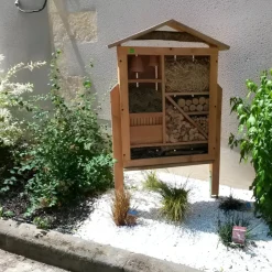 SAUVEGARDE58 - Pieds et platines pour hôtel à insectes géant