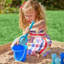TP TOYS - Cabane colline avec glissière